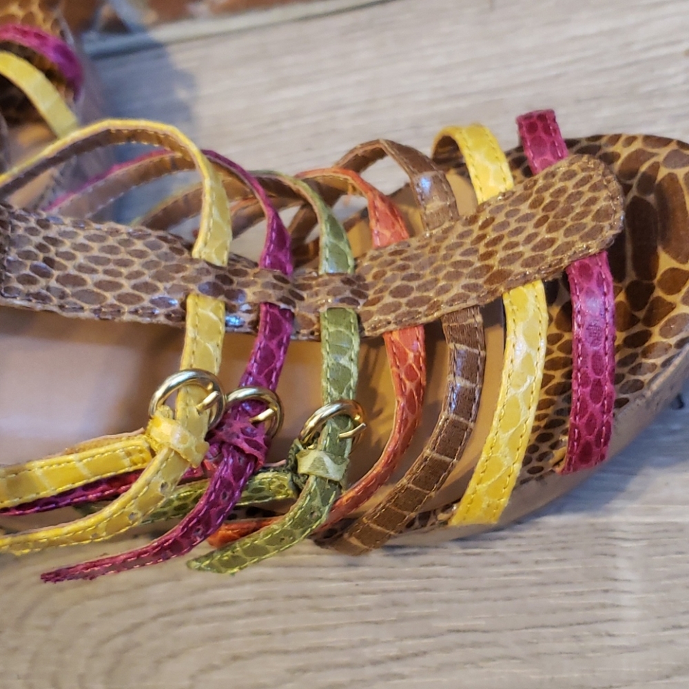 Fun Multi Colored Wedges - Picture 4 of 6